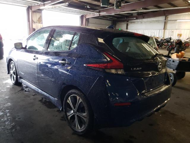 1N4AZ1CP0JC312107 - 2018 NISSAN LEAF S BLUE photo 2