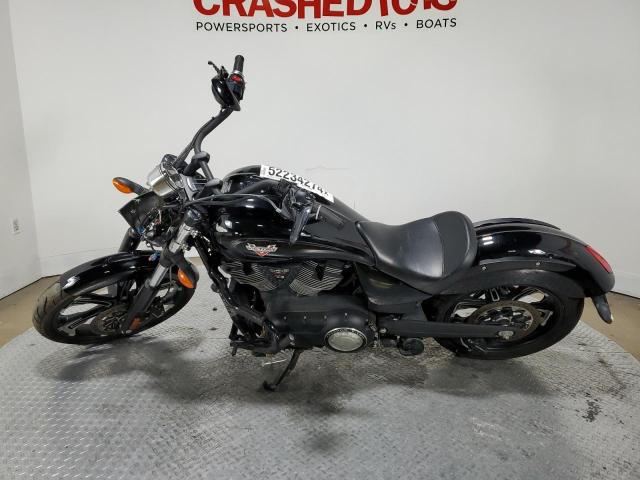 5VPCVBAB6H3059172 - 2017 VICTORY MOTORCYCLES VEGAS BLACK photo 3
