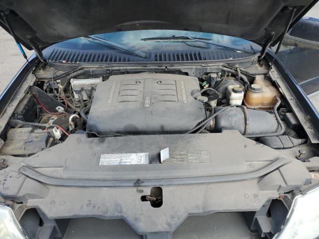 5LMFU28R13LJ27266 - 2003 LINCOLN NAVIGATOR BLACK photo 11