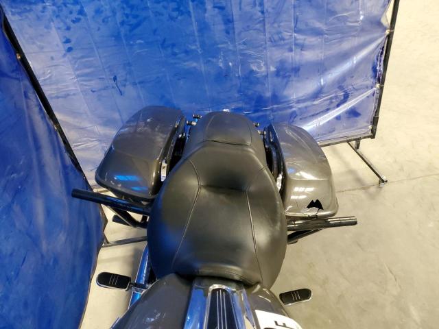 1HD1KHC32KB676586 - 2019 HARLEY-DAVIDSON FLTRX 灰色 照片 6