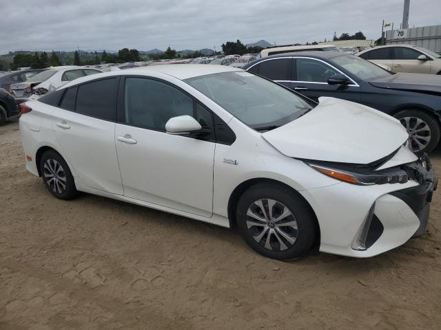 JTDKARFPXL3160730 - 2020 TOYOTA PRIUS PRIM LE WHITE photo 4