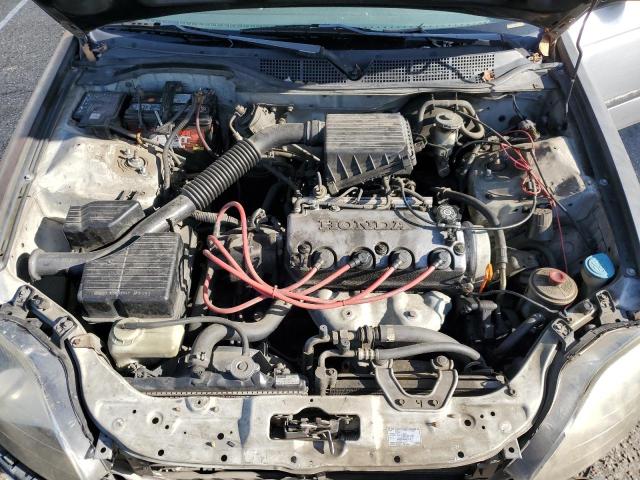 2HGEJ6612YH577711 - 2000 HONDA CIVIC BASE SILVER photo 11