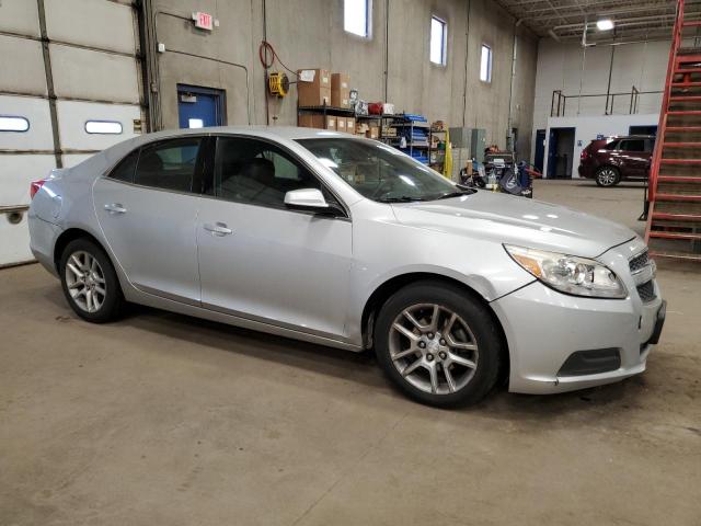 1G11D5RR9DF116445 - 2013 CHEVROLET MALIBU 1LT ვერცხლისფერი ფოტო 4