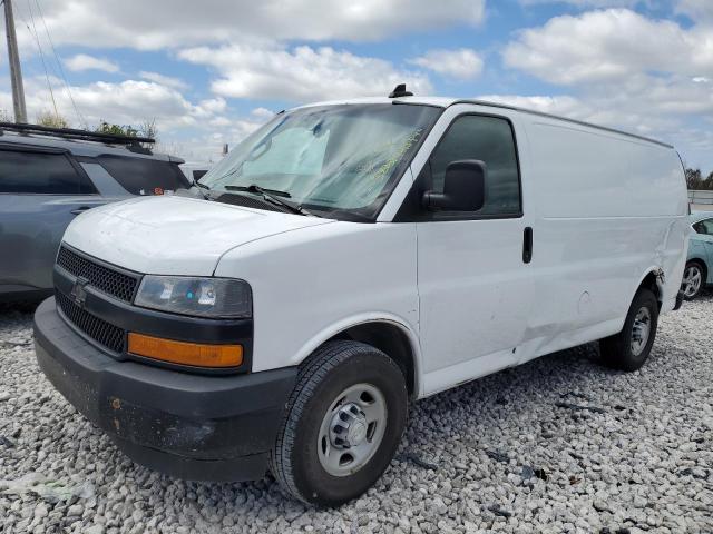 1GCWGAFP7J1290815 - 2018 CHEVROLET EXPRESS G2 WHITE photo 1