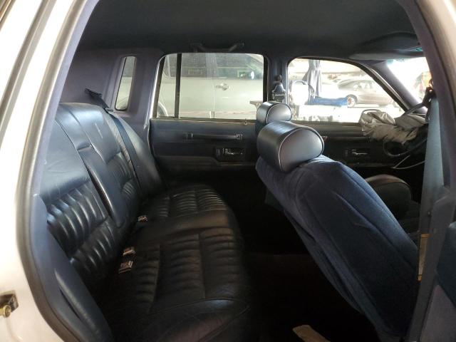 1LNLM81W9RY720152 - 1994 LINCOLN TOWN CAR EXECUTIVE WHITE photo 10