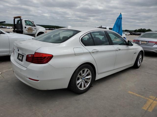 WBA5A7C58GG149211 - 2016 BMW 528 XI WHITE photo 3