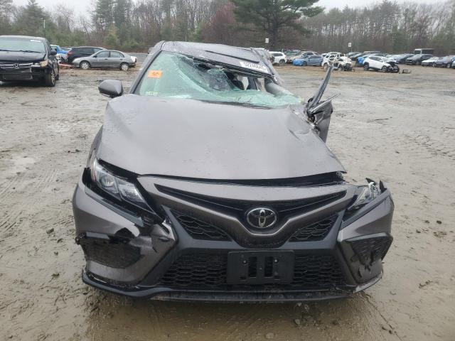 4T1G11BK0RU115313 - 2024 TOYOTA CAMRY SE NIGHT SHADE GRAY photo 5