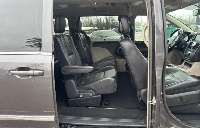 2C4RC1CG7GR119029 - 2016 CHRYSLER TOWN & COU TOURING L GRAY photo 6