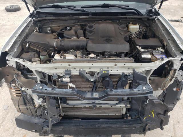 JTEBU5JRXH5416445 - 2017 TOYOTA 4RUNNER SR5/SR5 PREMIUM 银色 照片 12