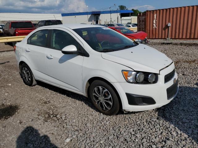 1G1JA5SH3F4212189 - 2015 CHEVROLET SONIC LS WHITE photo 4
