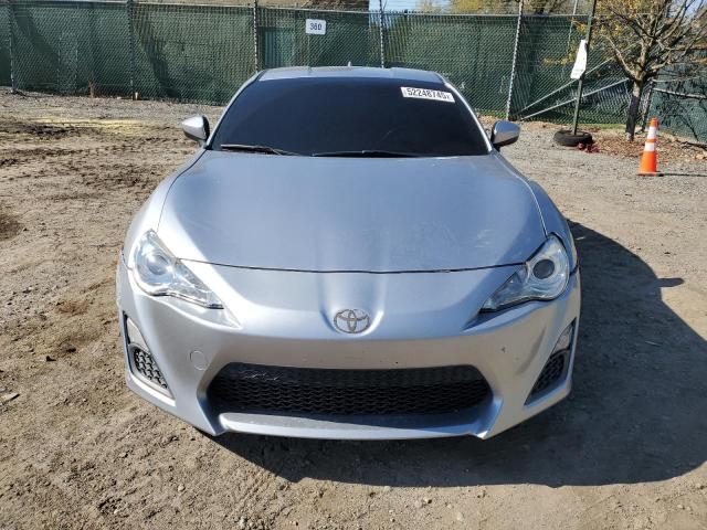 JF1ZNAA12F9710095 - 2015 TOYOTA SCION FR-S SILVER photo 5
