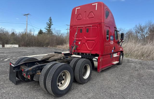 3AKJGLD53FSGD2744 - 2015 FREIGHTLINER CASCADIA 1 红色 照片 3