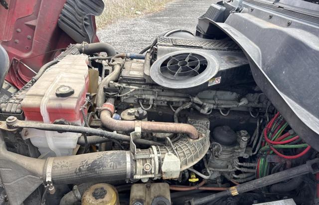 3AKJGLD53FSGD2744 - 2015 FREIGHTLINER CASCADIA 1 红色 照片 7