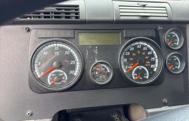 3AKJGLD53FSGD2744 - 2015 FREIGHTLINER CASCADIA 1 红色 照片 8