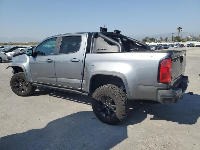 1GCGTEEN6J1196917 - 2018 CHEVROLET COLORADO ZR2 GRAY photo 2