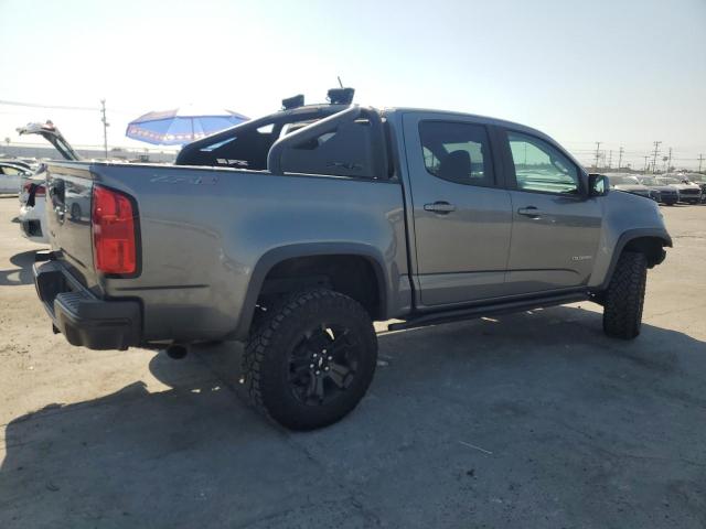 1GCGTEEN6J1196917 - 2018 CHEVROLET COLORADO ZR2 GRAY photo 3