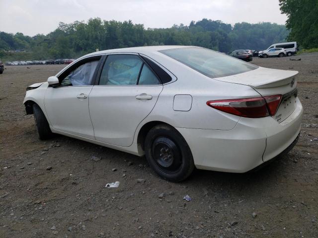 4T1BF1FK6FU106640 - 2015 TOYOTA CAMRY LE WHITE photo 2