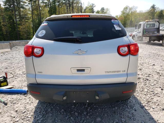 1GNKVEED5BJ334824 - 2011 CHEVROLET TRAVERSE LS SILVER photo 6