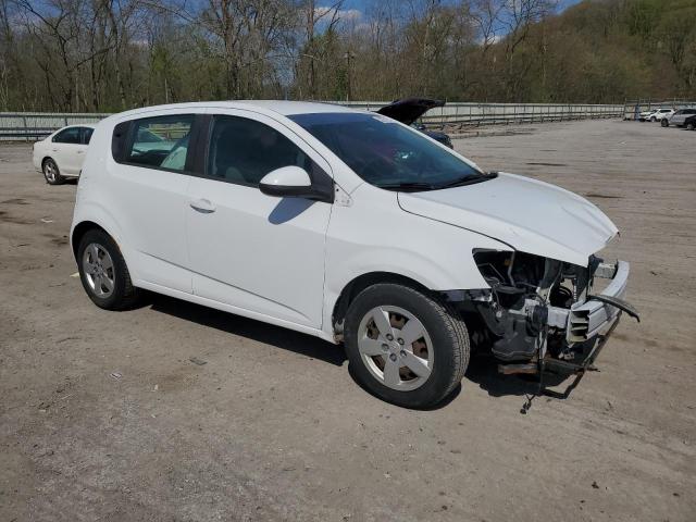 1G1JA6SH2F4196802 - 2015 CHEVROLET SONIC LS 白色 照片 4