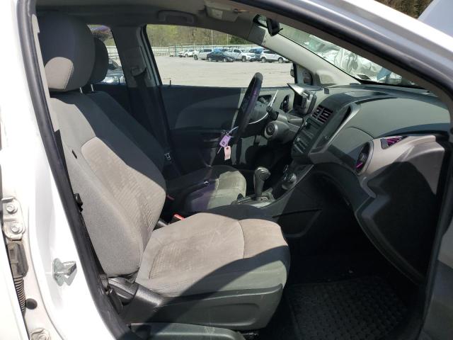 1G1JA6SH2F4196802 - 2015 CHEVROLET SONIC LS 白色 照片 7