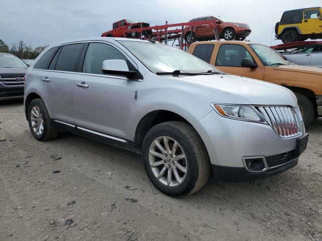 2LMDJ8JK7BBJ10638 - 2011 LINCOLN MKX SILVER photo 4