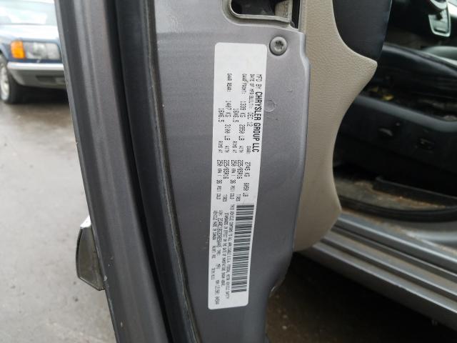 2C4RC1BG3DR656445 - 2013 CHRYSLER TOWN & COU TOURING ნაცრისფერი ფოტო 10