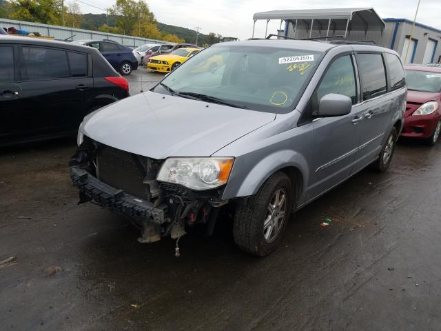 2C4RC1BG3DR656445 - 2013 CHRYSLER TOWN & COU TOURING ნაცრისფერი ფოტო 2