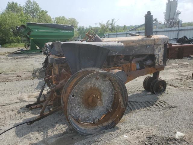 DEER1969 - 1969 JOHN DEERE TRACTOR BURN photo 4