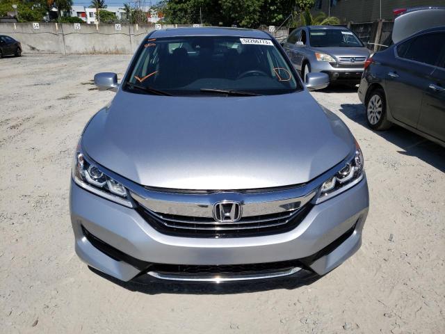 JHMCR6F52HC018792 - 2017 HONDA ACCORD HYBRID EXL SILVER photo 5