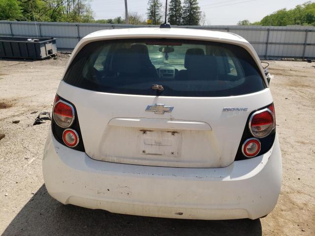 1G1JA6SH3F4170242 - 2015 CHEVROLET SONIC LS WHITE photo 6