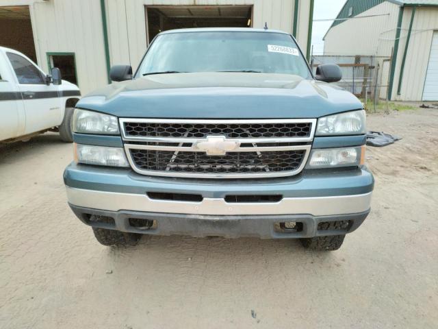 2GCEK13ZX71144413 - 2007 CHEVROLET SILVERADO K1500 CLASSIC CREW CAB BLUE photo 5