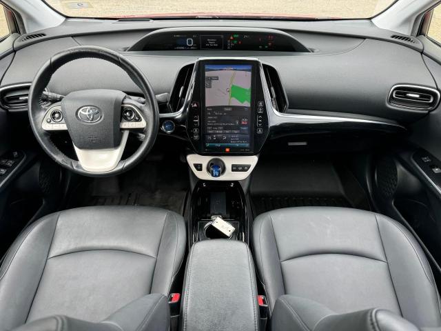 JTDKARFP9H3024760 - 2017 TOYOTA PRIUS PRIM 红色 照片 9