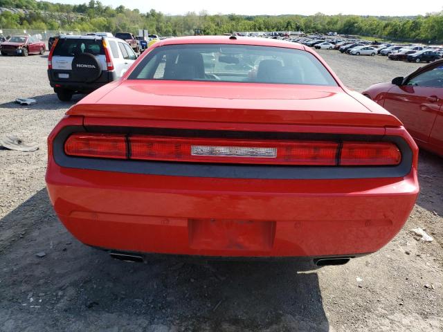 2C3CDYAG2EH195814 - 2014 DODGE CHALLENGER SXT RED photo 6