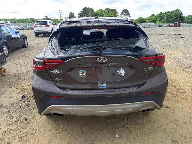 SJKCH5CR9HA036964 - 2017 INFINITI QX30 BASE 棕色 照片 6