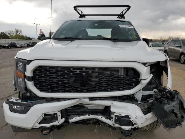 1FTEX1EP6PKD47263 - 2023 FORD F150 SUPER CAB WHITE photo 5