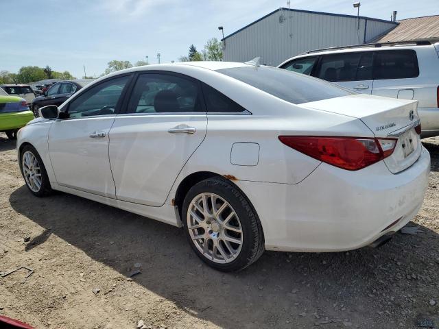 5NPEC4AC1BH044267 - 2011 HYUNDAI SONATA SE WHITE photo 2