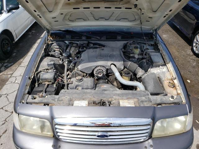 2FAFP71W4WX161422 - 1998 FORD CROWN VICT POLICE INTERCEPTOR GRAY photo 11