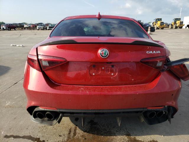 ZARFAEAV0H7551116 - 2017 ALFA ROMEO GIULIA QUADRIFOGLIO RED photo 6