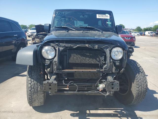 1C4BJWDG0GL126643 - 2016 JEEP WRANGLER U SPORT BLACK photo 5