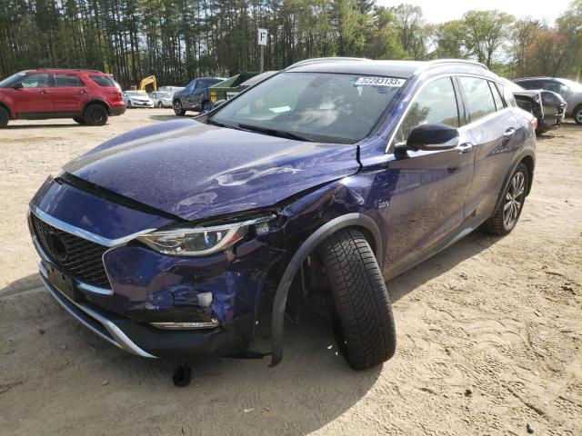 SJKCH5CR0HA020426 - 2017 INFINITI QX30 BASE Blau Foto 1