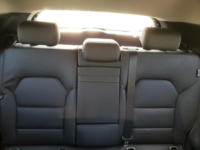 SJKCH5CR0HA020426 - 2017 INFINITI QX30 BASE Blau Foto 10