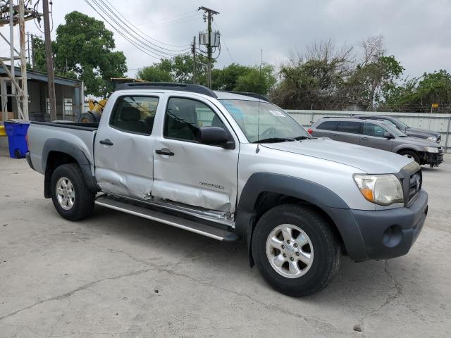 3TMJU62N47M046586 - 2007 TOYOTA TACOMA DOUBLE CAB PRERUNNER SILVER photo 4