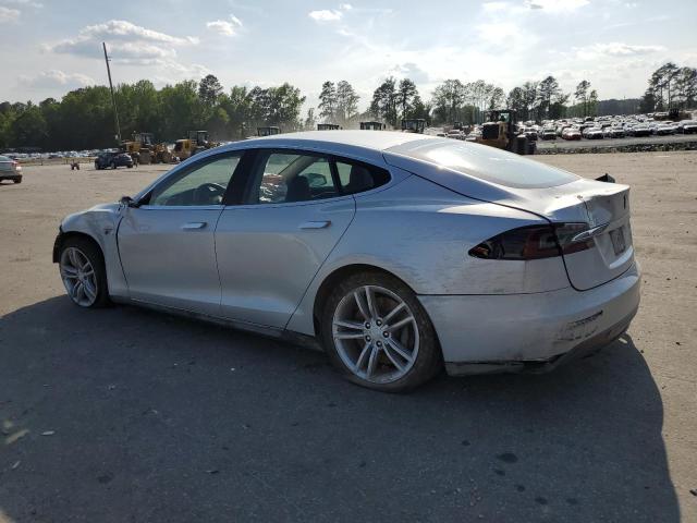 5YJSA1DP1DFP19736 - 2013 TESLA MODEL S Արծաթագույն լուսանկար 2
