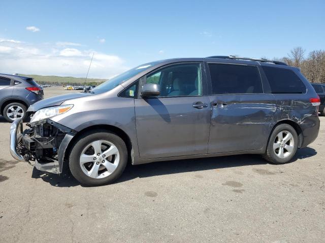 5TDKK3DC3BS069998 - 2011 TOYOTA SIENNA LE GRAY photo 1