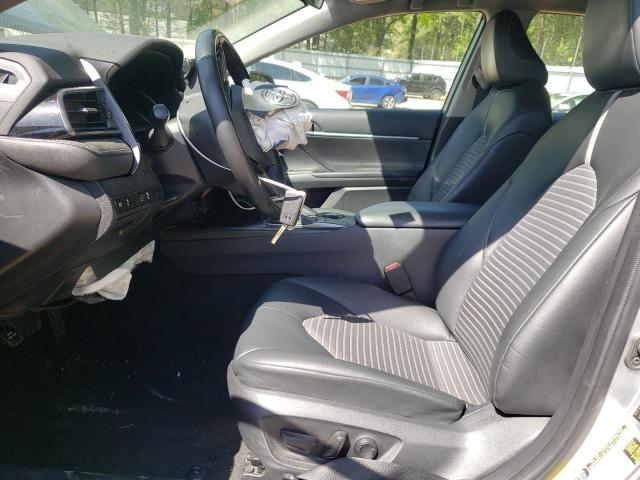 4T1G11AK7PU779445 - 2023 TOYOTA CAMRY SE NIGHT SHADE SILVER photo 7