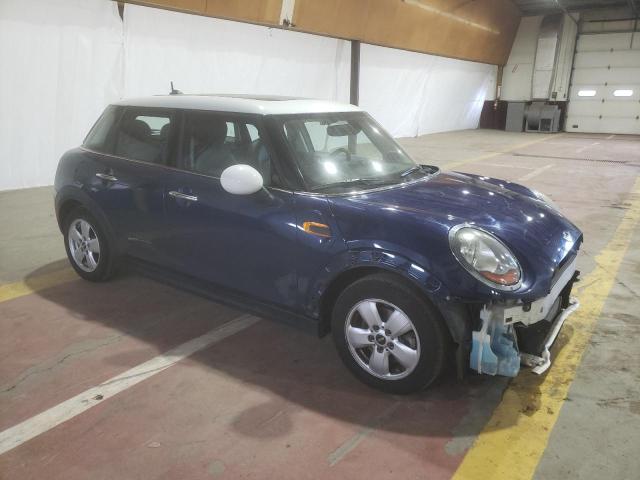 WMWXU1C31H2F77067 - 2017 MINI COOPER BLUE photo 4