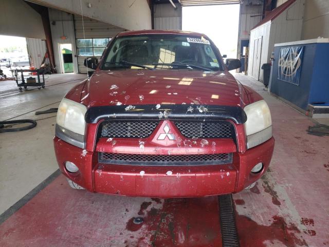 1Z7HT28K26S560485 - 2006 MITSUBISHI RAIDER LS RED photo 5