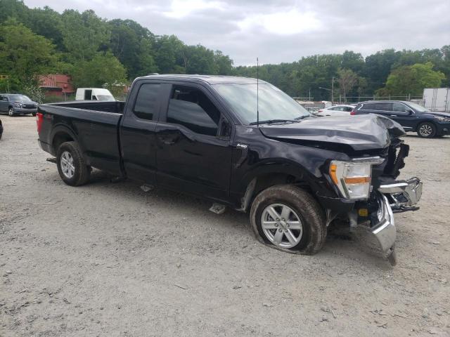 1FTFX1E59NKE49625 - 2022 FORD F150 SUPER CAB BLACK photo 4