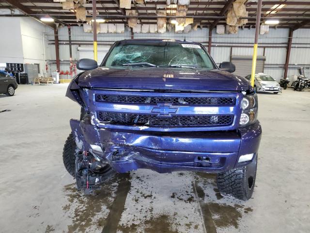 2GCEC13J171549390 - 2007 CHEVROLET SILVERADO C1500 CREW CAB BLUE photo 5