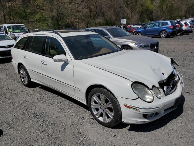 WDBUH87X19B391445 - 2009 MERCEDES-BENZ E 350 4MATIC WHITE photo 4